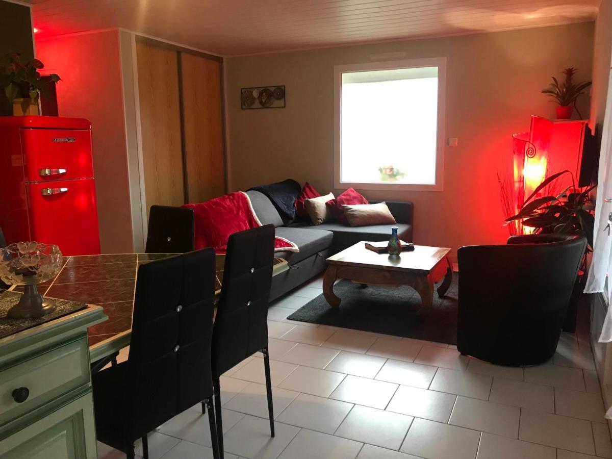 Gîte Douceur de vivre Saint-Avaugourd-des-Landes Extérieur photo