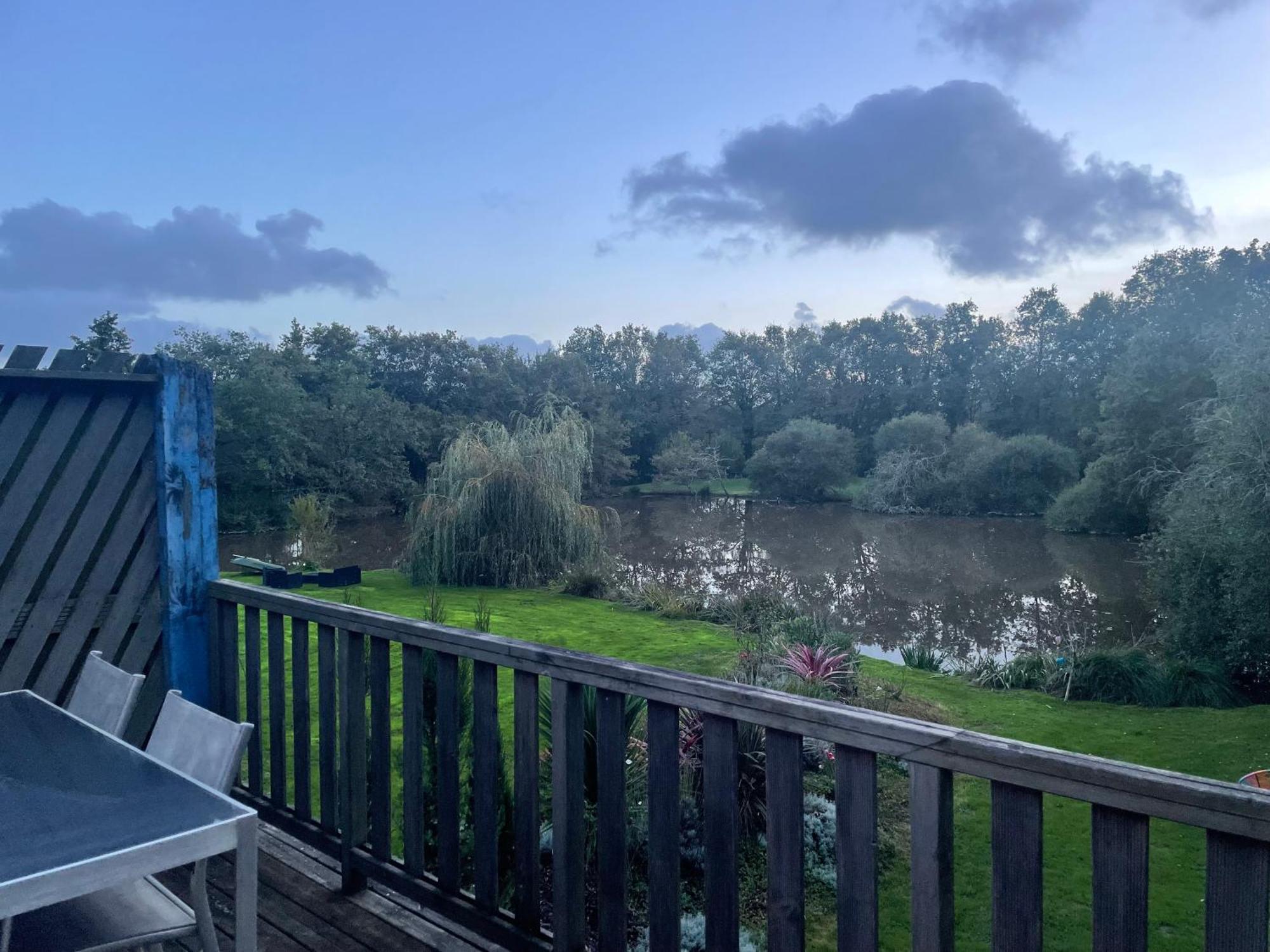 Gîte Douceur de vivre Saint-Avaugourd-des-Landes Extérieur photo